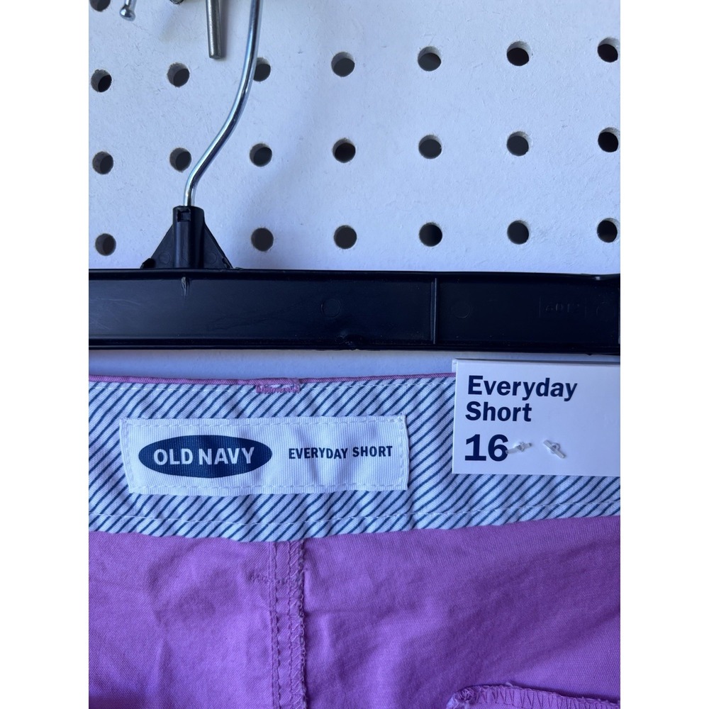LOT/2 NWT Old Navy Everyday Chino Shorts 5" Women's 16 Twill Casual Comfort - Picture 7 of 8